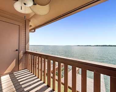 801 River Road - Photo Thumbnail 10
