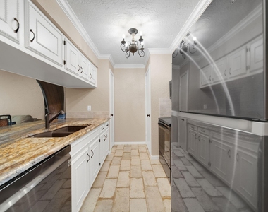 801 River Road - Photo Thumbnail 3