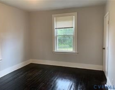 3317 Waverly Boulevard - Photo Thumbnail 21