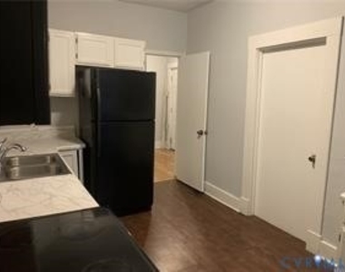 3317 Waverly Boulevard - Photo Thumbnail 15