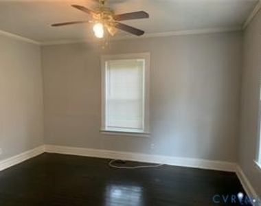3317 Waverly Boulevard - Photo Thumbnail 4
