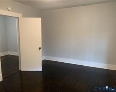 3317 Waverly Boulevard - Photo Thumbnail 27