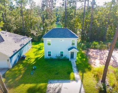 15629 Holly Drive - Photo Thumbnail 14
