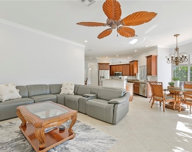 300 Wentworth Court - Photo Thumbnail 26
