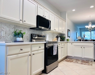 11091 Corsia Trieste Way - Photo Thumbnail 2