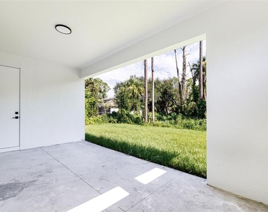 17196 Glenview Avenue - Photo Thumbnail 31