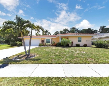 2943 Tuckerstown Drive - Photo Thumbnail 3
