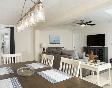 2943 Tuckerstown Drive - Photo Thumbnail 11