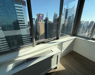  West 47th Street - Photo Thumbnail 9