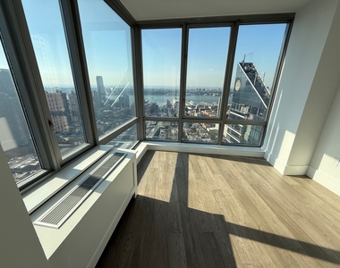  West 47th Street - Photo Thumbnail 17