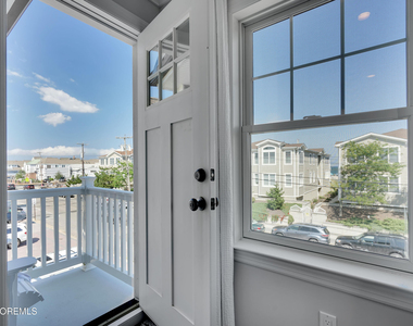 229 1st Avenue - Photo Thumbnail 15