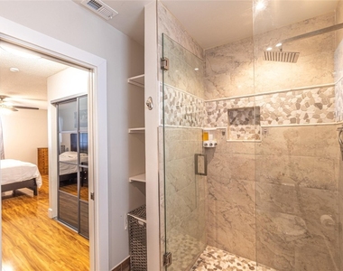 9871 Nw 2nd Court - Photo Thumbnail 8