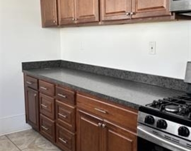4616 Eastside Avenue - Photo Thumbnail 10