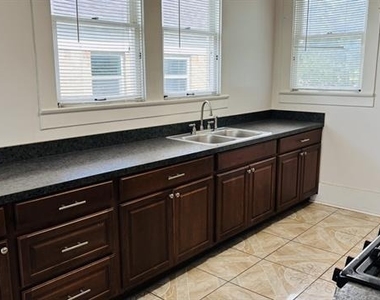 4616 Eastside Avenue - Photo Thumbnail 8