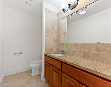 16123 W Sunset Boulevard - Photo Thumbnail 7