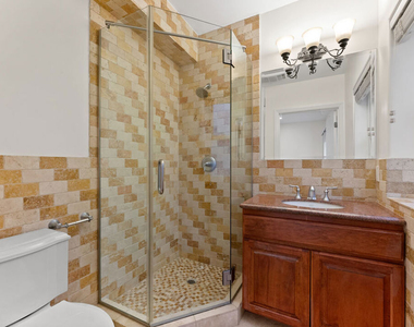 16123 W Sunset Boulevard - Photo Thumbnail 15