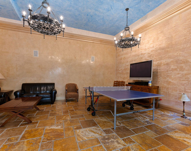 16123 W Sunset Boulevard - Photo Thumbnail 25