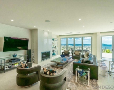 1001 La Jolla Rancho Rd - Photo Thumbnail 21