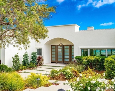 1001 La Jolla Rancho Rd - Photo Thumbnail 13