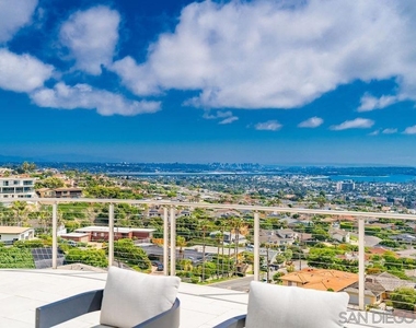1001 La Jolla Rancho Rd - Photo Thumbnail 7