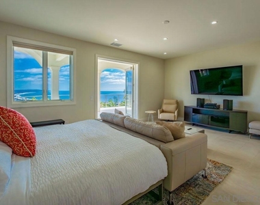 1001 La Jolla Rancho Rd - Photo Thumbnail 4