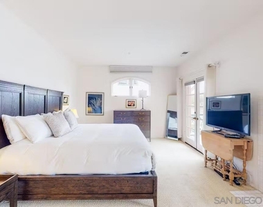 863 Starflower Rd - Photo Thumbnail 11