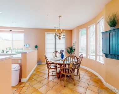 863 Starflower Rd - Photo Thumbnail 4