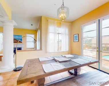 863 Starflower Rd - Photo Thumbnail 8