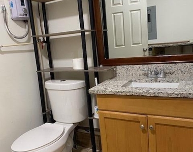 312 N 27th Street - Photo Thumbnail 12