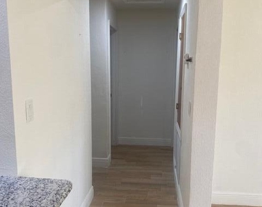312 N 27th Street - Photo Thumbnail 5