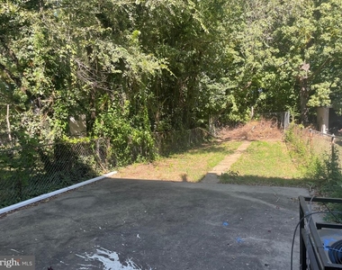 5102 Glassmanor Drive - Photo Thumbnail 28