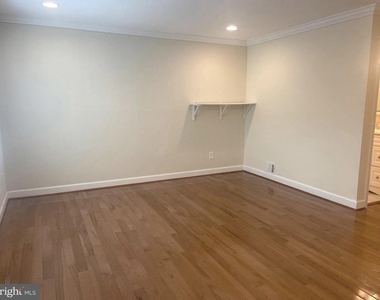 5102 Glassmanor Drive - Photo Thumbnail 11