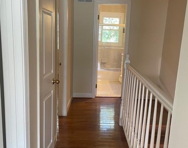 5102 Glassmanor Drive - Photo Thumbnail 21