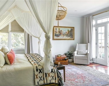 570 Morgan Street Ne - Photo Thumbnail 9