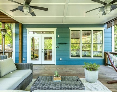 570 Morgan Street Ne - Photo Thumbnail 5