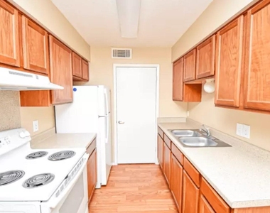 160 Gibson Road - Photo Thumbnail 7