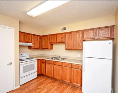 160 Gibson Road - Photo Thumbnail 8