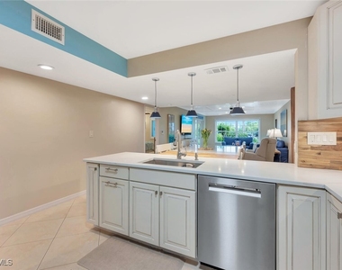 4200 Belair Lane - Photo Thumbnail 6