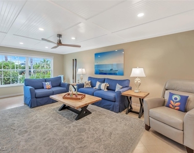 4200 Belair Lane - Photo Thumbnail 2