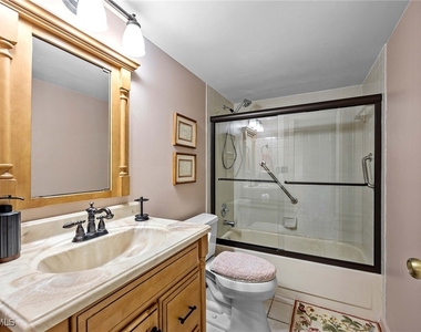 10686 Gulf Shore Drive - Photo Thumbnail 18