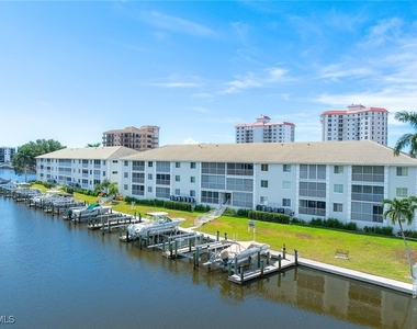 10686 Gulf Shore Drive - Photo Thumbnail 22