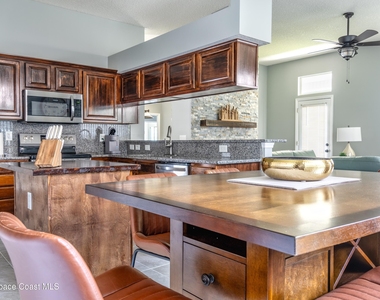 11536 Summer Haven Boulevard N - Photo Thumbnail 16
