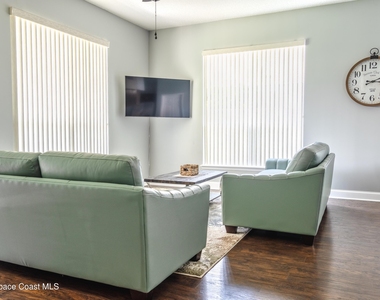 11536 Summer Haven Boulevard N - Photo Thumbnail 14