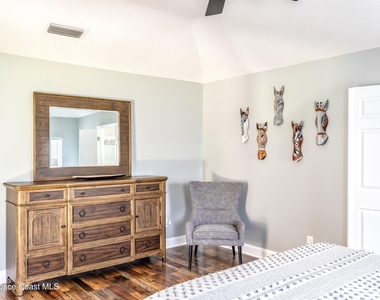 11536 Summer Haven Boulevard N - Photo Thumbnail 3