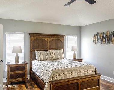 11536 Summer Haven Boulevard N - Photo Thumbnail 4