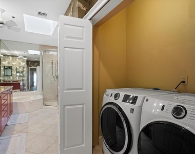 2254 Harbour Court Drive - Photo Thumbnail 21