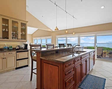 2254 Harbour Court Drive - Photo Thumbnail 38