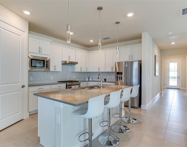 18023 Waterville Place - Photo Thumbnail 17