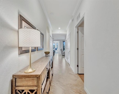 17118 Vardon Terrace - Photo Thumbnail 2