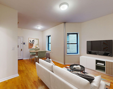 212 Grand Street - Photo Thumbnail 4